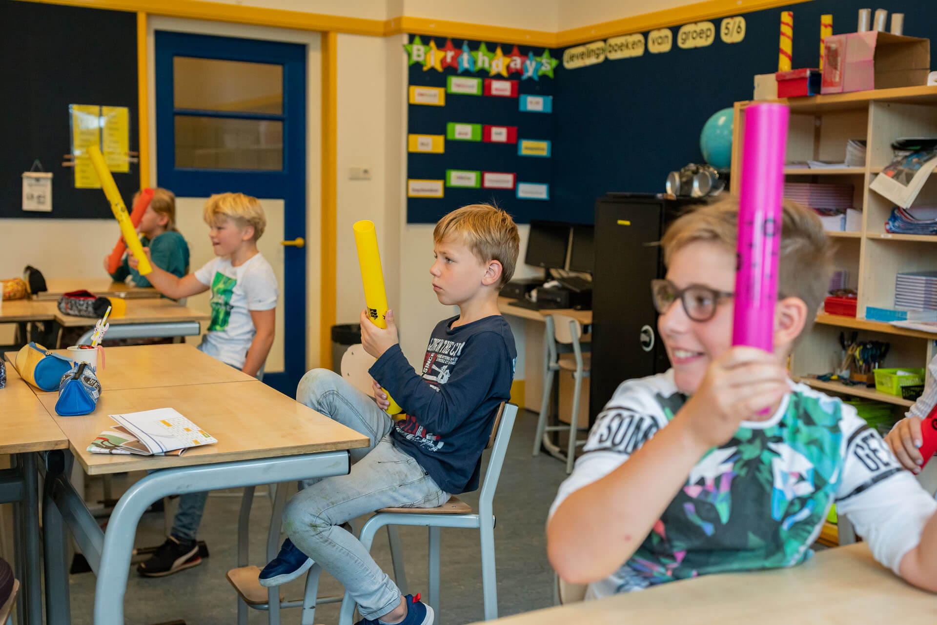 Leerlingen aan tafel Leerlingen aan tafel
